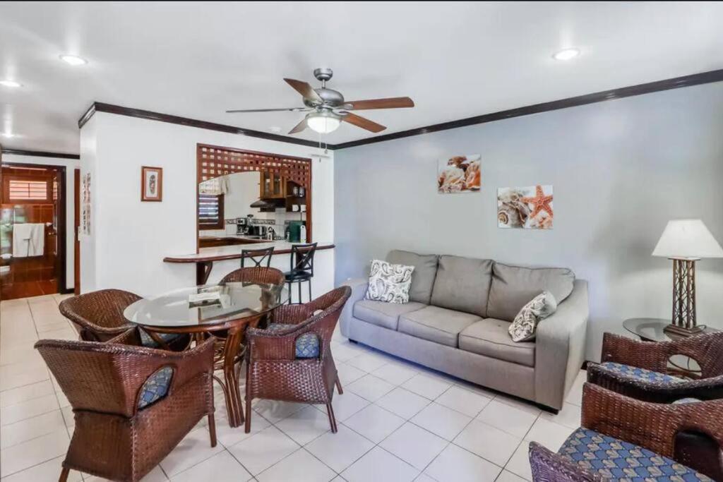מנואל אנטוניו Lovely Condo מראה חיצוני תמונה