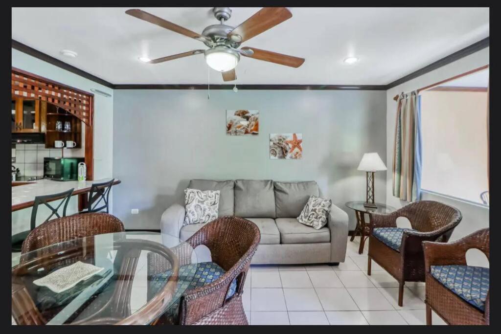 מנואל אנטוניו Lovely Condo מראה חיצוני תמונה